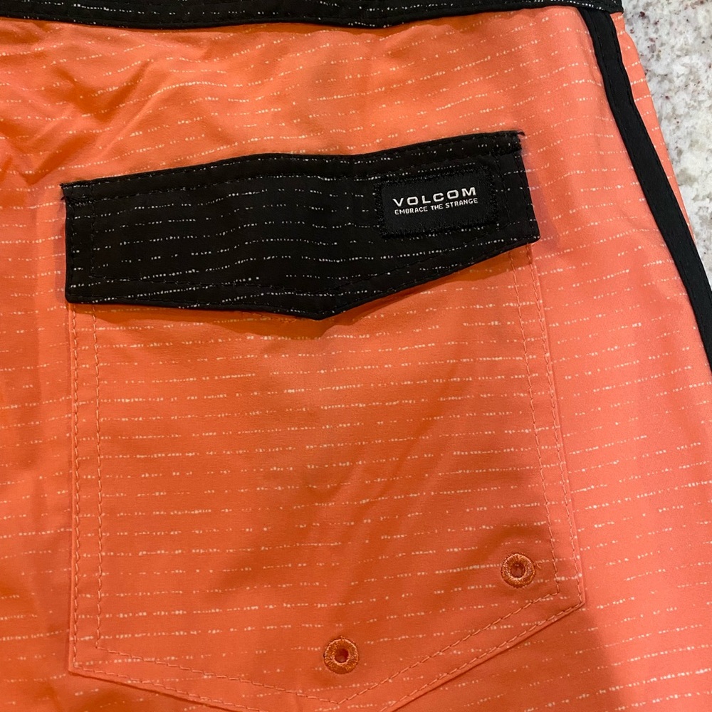 Volcom ModTech Swim‎ Trunks - NWT - Picture 2 of 6